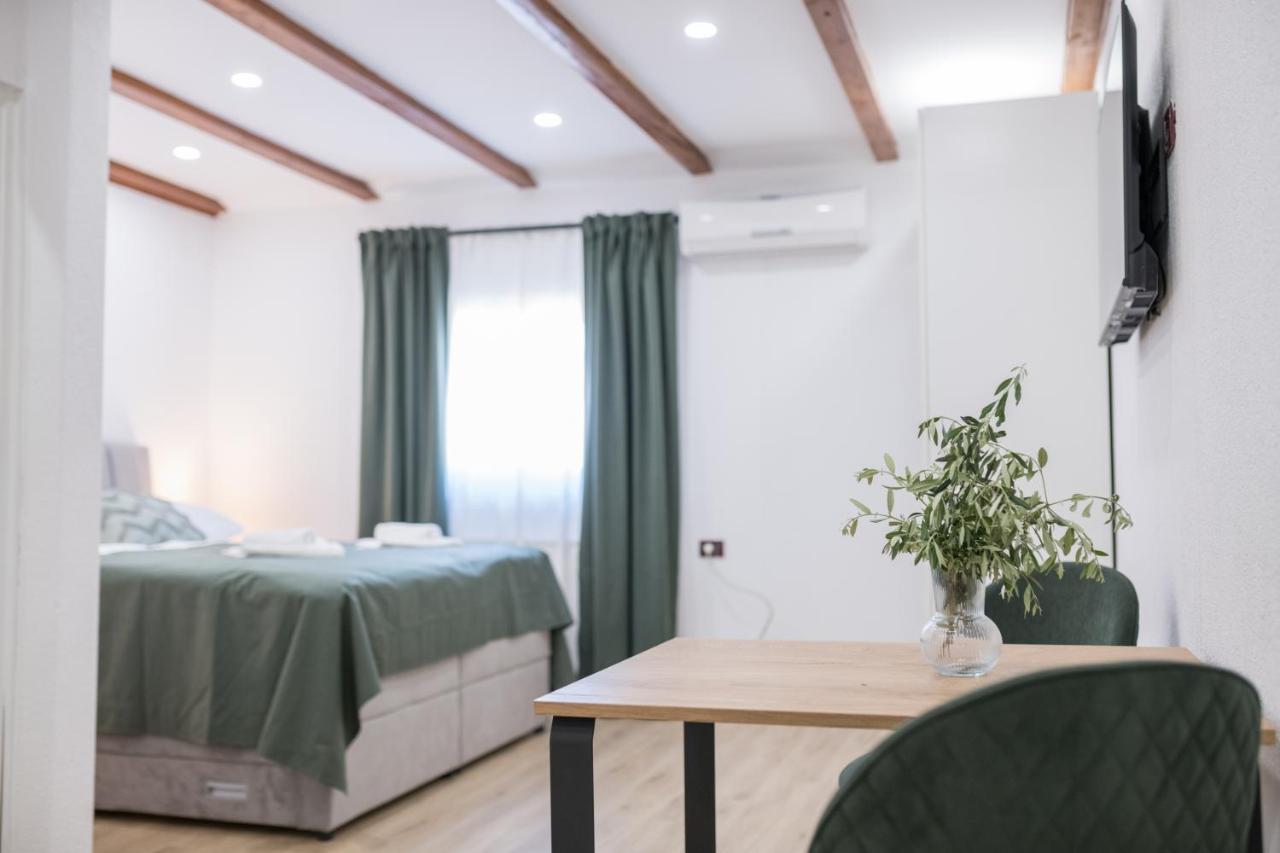 Hotel Maslina Seget  외부 사진